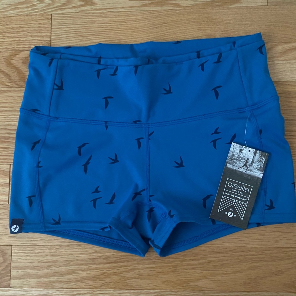 Oiselle O-mazing stride short mini